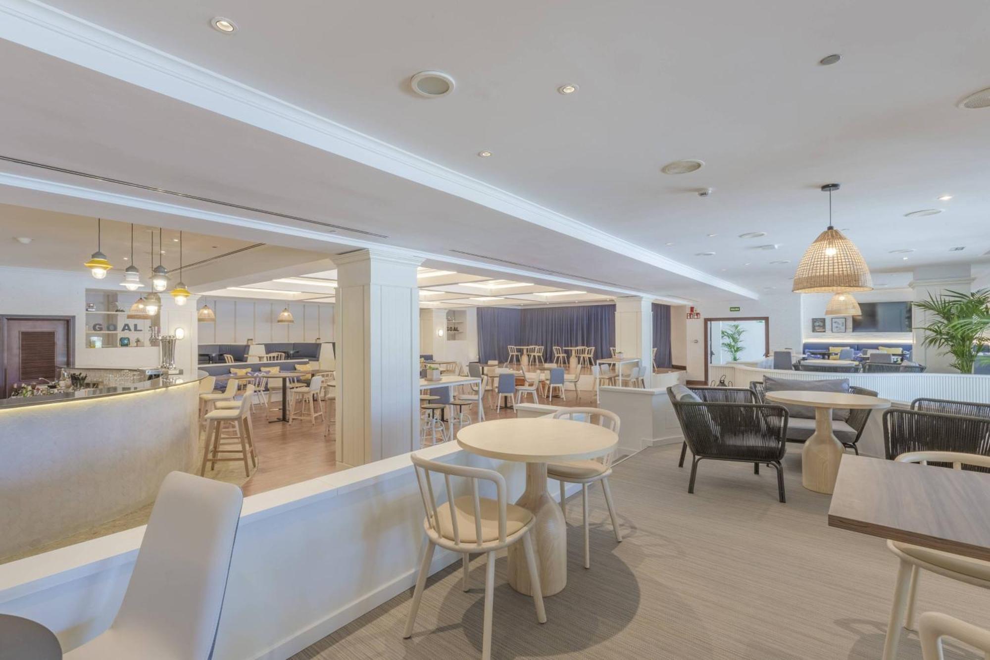 Denia Marriott La Sella Golf Resort & Spa Exterior foto The interior of the restaurant