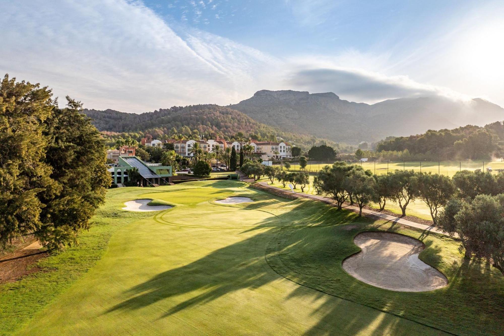 Denia Marriott La Sella Golf Resort & Spa Exterior foto Golf course at La Manga Club