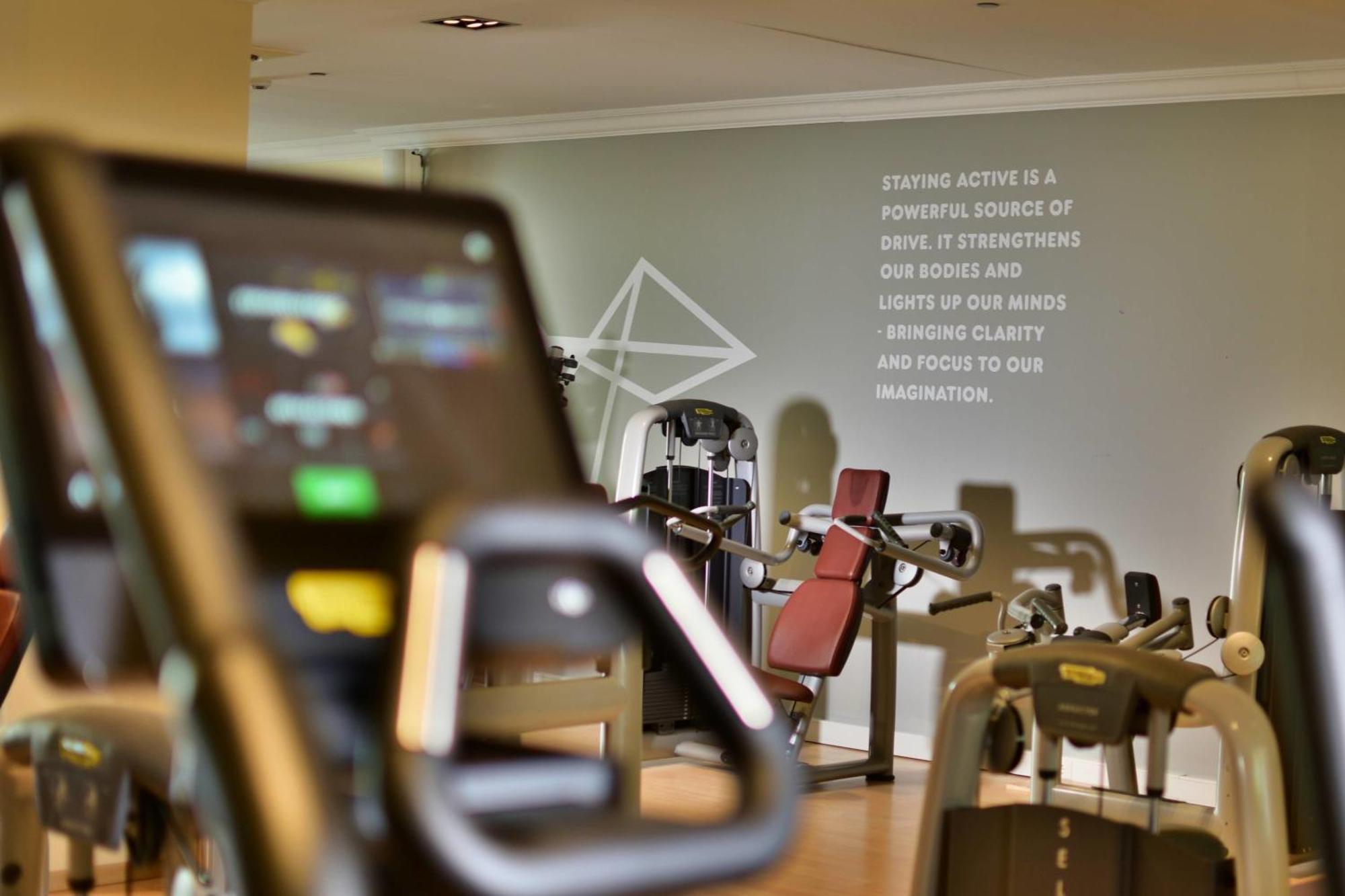 Denia Marriott La Sella Golf Resort & Spa Exterior foto The gym at the hotel
